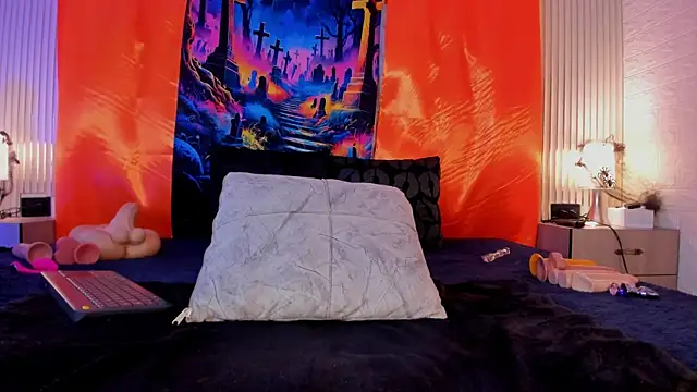 railey rosse  online show from October 11, 8:11 pm