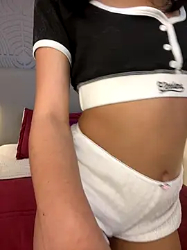 eviegothel  online show from October 6, 8:24 pm