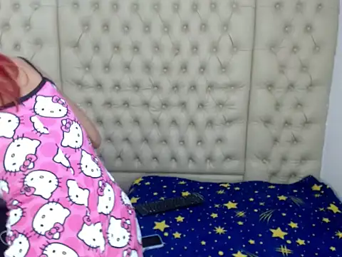 TifannyHott online show from February 1, 2:43 am