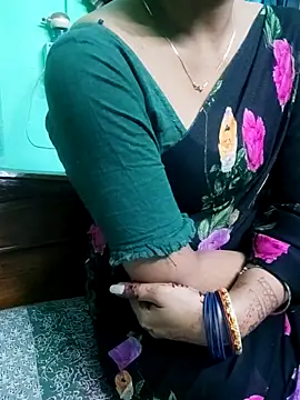 Apurvaa online show from November 26, 1:45 pm