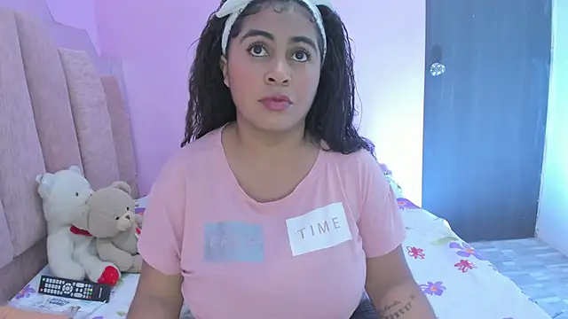 AndreaSweet2 online show from September 15, 8:27 pm