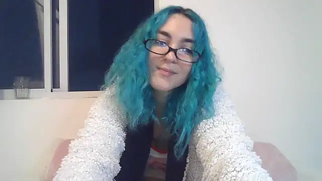 peetitefairy online show from October 15, 4:15 am