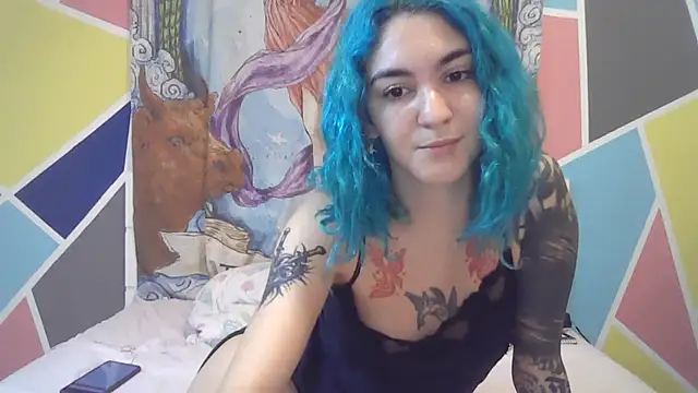 peetitefairy online show from October 4, 7:03 am