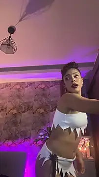 hannachris- online show from October 20, 2:14 am