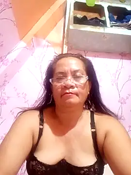 vickyhot1966 online show from September 12, 9:33 pm