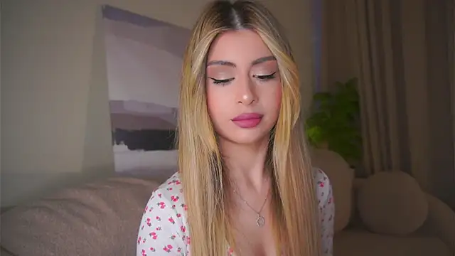 GeorginaHarn online show from April 21, 8:10 am