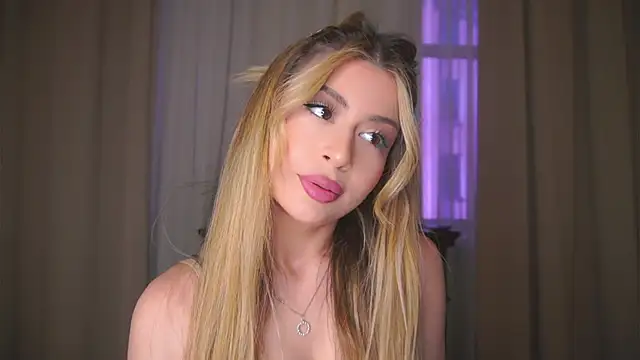 GeorginaHarn online show from April 10, 9:59 am