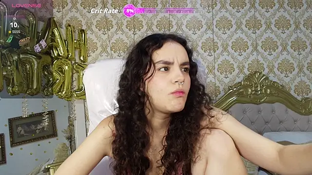 JessB  online show from April 9, 7:41 pm