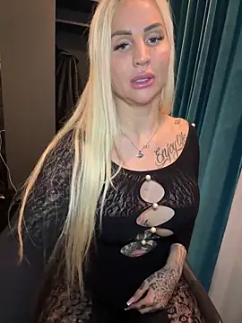 CoraDiamond online show from February 27, 11:48 pm