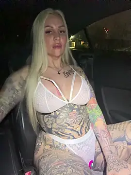 CoraDiamond online show from February 20, 6:31 pm