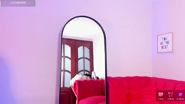 Emma  clark  online show from November 21, 12:51 pm