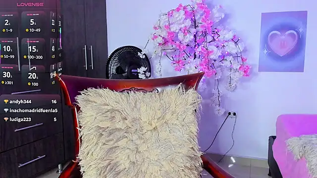 ashly pnik1 online show from September 20, 3:49 am