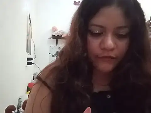 Kitty WetXxX online show from July 17, 2:05 am