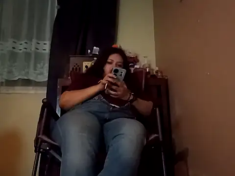 Kitty WetXxX online show from October 1, 3:55 am