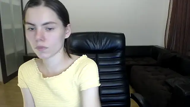 AmelieReve online show from October 15, 6:54 pm