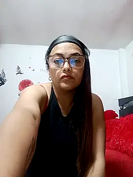 Lady 16 online show from November 12, 4:43 am