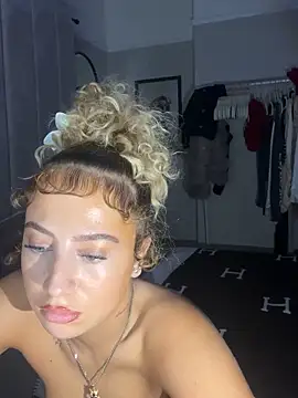 Aurorajadex online show from October 8, 7:51 pm