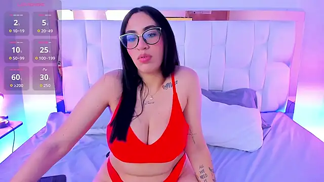 Camille Juicy online show from November 4, 12:43 pm