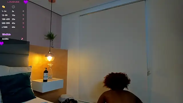  emma willliams  online show from October 15, 3:58 pm