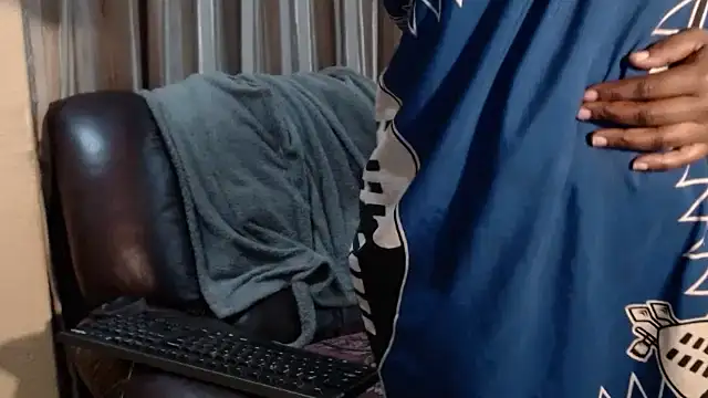 SEXYNELLY107 online show from September 24, 9:19 am