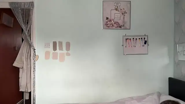 SexySashaxox online show from October 4, 11:05 am