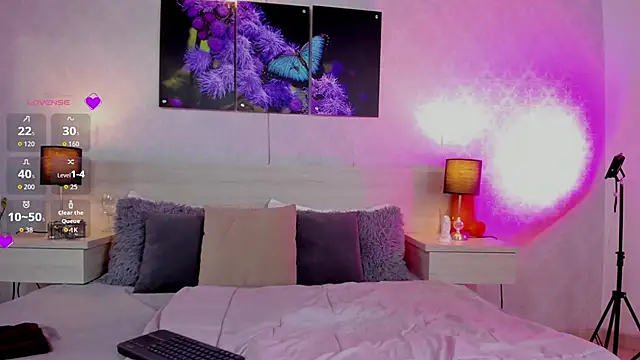 JenniferAuriston online show from September 13, 8:39 pm