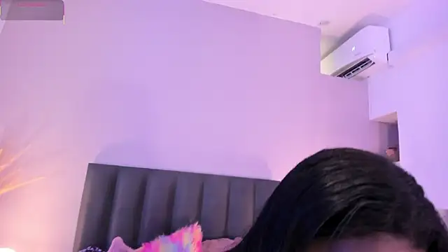 KendraChavez  online show from September 26, 10:29 pm