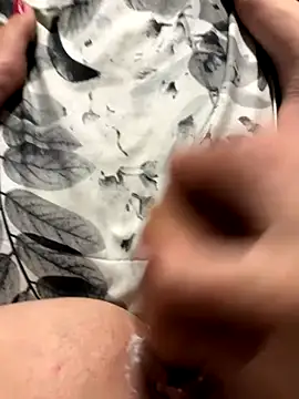 SomeWhatFoxyX online show from October 5, 7:19 pm