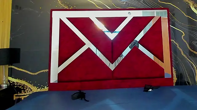 VioletRose as online show from February 10, 7:28 pm