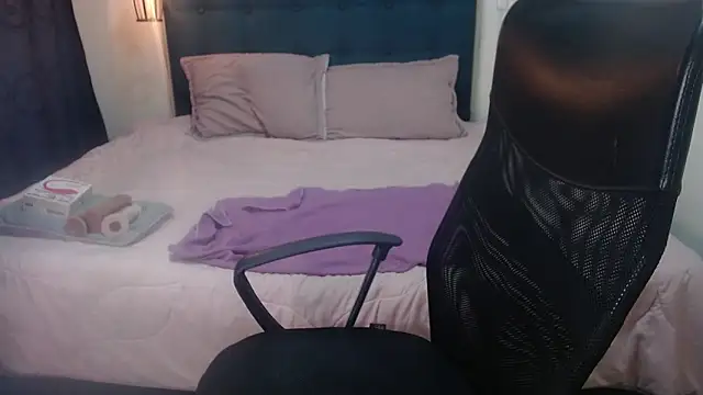 azabachebabe online show from October 7, 2:32 pm