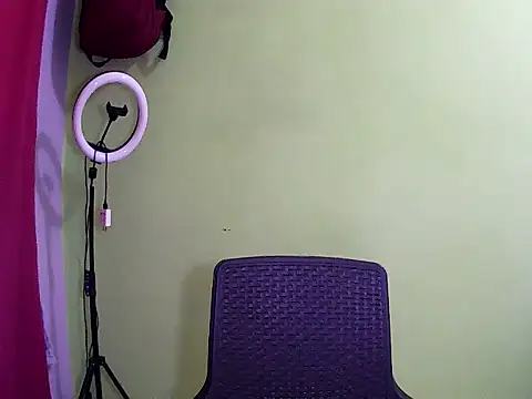 anapaulaa online show from October 26, 11:49 am