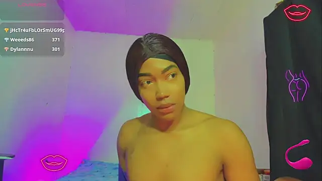 bayolet  online show from April 6, 11:11 am