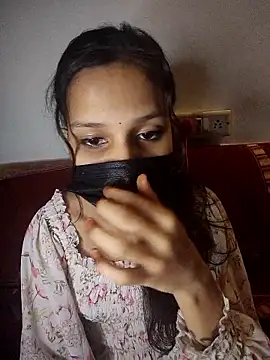 Pinkki-Age18 online show from January 13, 8:46 pm