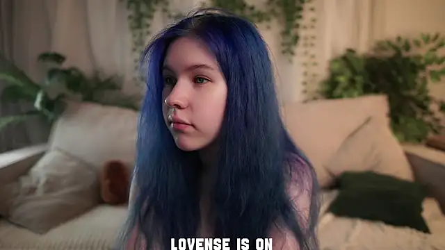 ElizSpieth online show from December 14, 1:44 am