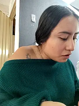 Venus Rivers online show from December 5, 1:34 pm