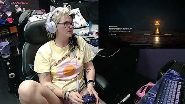 oddywithabody online show from March 9, 6:27 am