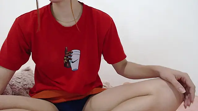 Dolly Peach  online show from January 15, 7:09 pm