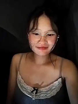 saronla 03 online show from September 13, 4:04 pm