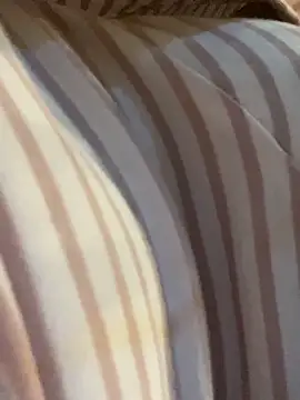   BabyShowPublic   online show from April 2, 1:41 pm