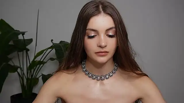 MayTease online show from September 19, 8:08 pm