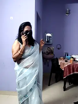 mallu-lover online show from April 3, 3:10 pm