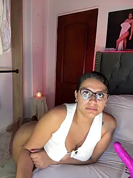 ema zoe online show from March 27, 12:45 am