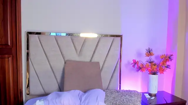 SerenaAveline online show from November 30, 12:26 am