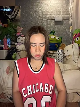 Kath C online show from February 12, 9:33 am