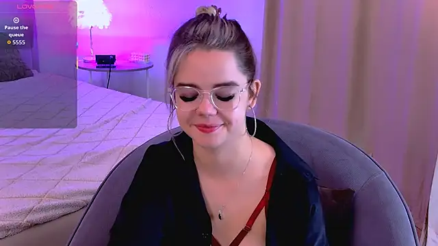 PrincessSlay online show from October 1, 5:34 am