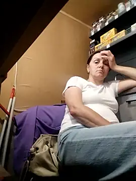 KimmyAghora online show from September 23, 10:35 am