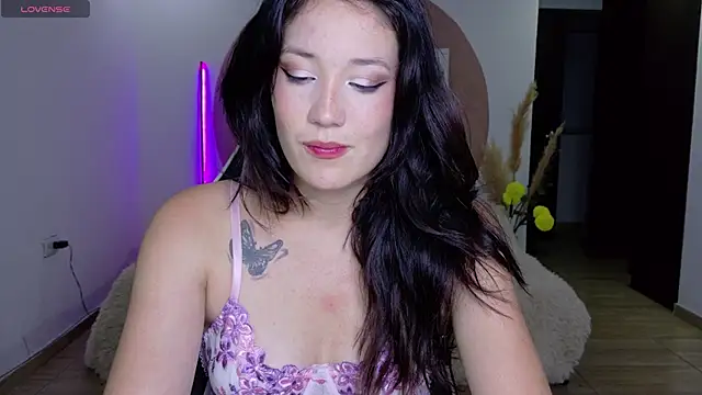 Eliih 01 online show from April 15, 2:23 am