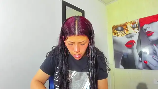 Raven Rouge  online show from November 20, 4:46 am