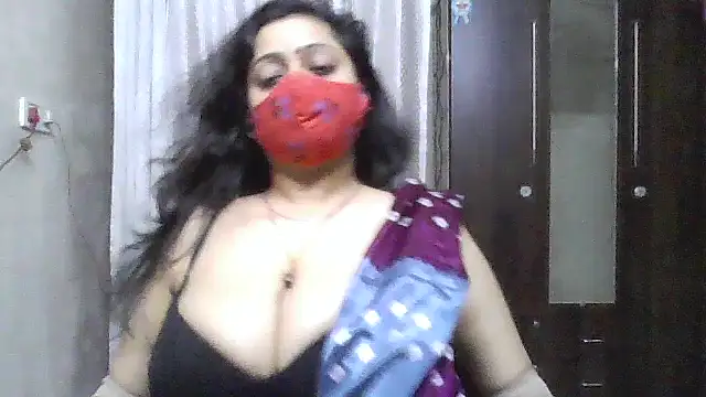 sexy indianboobs online show from January 9, 2:43 pm