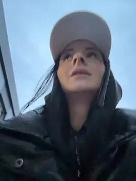 bigJuicyPussy online show from October 11, 2:53 pm